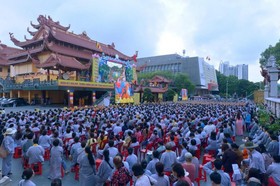 Đại lễ Phật đản tại Việt Nam Quốc Tự Phật lịch 2566 (2022) 