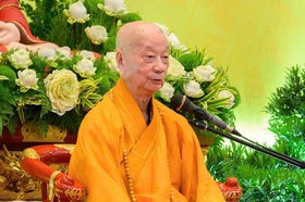 [Video] Lắng nghe Đức Pháp chủ GHPGVN khai thị tại Đại hội đại biểu Phật giáo TP.HCM lần thứ I