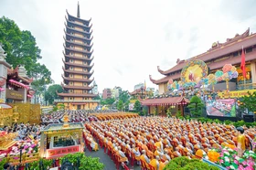 [TRUYỀN HÌNH TRỰC TIẾP] Lễ chính thức Đại lễ Phật đản Phật lịch 2570 tại Việt Nam Quốc Tự - TP.HCM