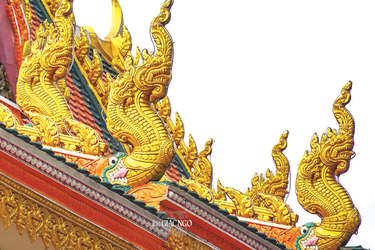 Tượng Neak xuất hiện phổ biến trong các kiến trúc chùa chiền và là biểu trưng văn hóa của người Khmer