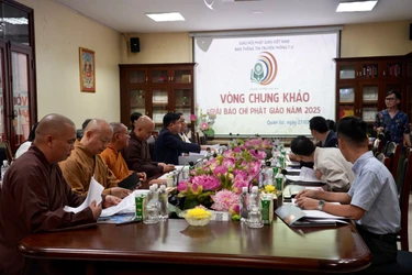 Hội đồng Chung khảo Giải báo chí Phật giáo năm 2025 họp tại chùa Quán Sứ