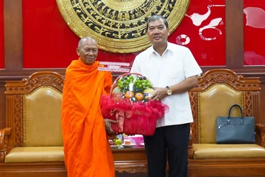 Hòa thượng Thạch Sok Xane và ông Kim Ngọc Thái
