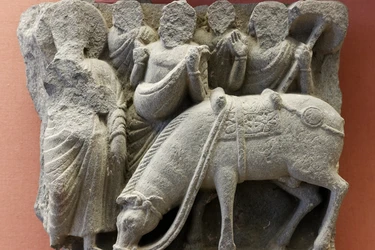 Phù điêu mô tả Thái tử Siddhartha từ giã ngựa Kiền-trắc