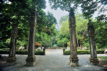 Lăng vua Lê Thái Tổ