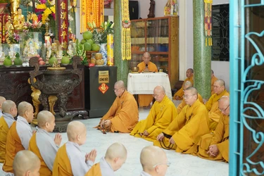 Chư Tăng Ni các phường: Hạnh Thông, Gò Vấp, Thông Tây Hội, An Nhơn, An Hội Tây và An Hội Đông thính giới Bồ-tát