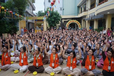 Hơn 300 tu sinh tham dự khóa tu tuổi trẻ “Làm mới chính mình” tại chùa Bảo Quang