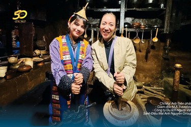 Từ cô bé bán tạp hóa đến doanh nhân lan tỏa giá trị tử tế