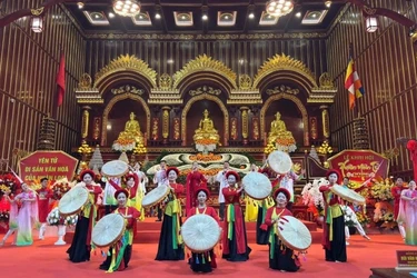 Chương trình nghệ thuật đặc sắc khai hội Xuân Yên Tử 2026 - Ảnh: Đ.X.