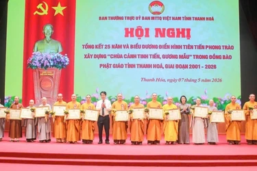 Khen thưởng nhiều tập thể và cá nhân tiêu biểu có thành tích xuất sắc trong phong trào xây dựng “Chùa cảnh tinh tiến gương mẫu” giai đoạn 2021-2026