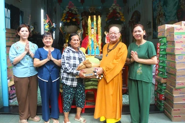 Các tự viện lan tỏa yêu thương trong mùa hiếu hạnh