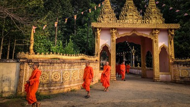 Niềm vui bao trùm lên hầu hết các ngôi chùa Khmer ở Trà Vinh