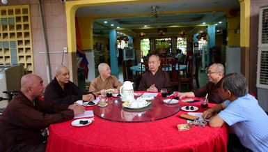 Toàn cảnh buổi họp