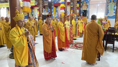 Chùa Đức Phú (H.Nhà Bè) hoàn đàn Dược Sư cầu nguyện bình an