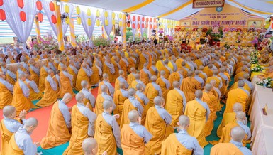 Lễ khai mạc Đại giới đàn Nhựt Huệ Phật lịch 2568 do Ban Trị sự GHPGVN tỉnh Trà Vinh tổ chức - Ảnh: Đăng Huy