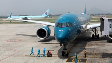 Ban Chỉ đạo quốc gia về phòng, chống dịch Covid-19, Bộ Giao thông vận tải cho phép nhập cảnh trở lại tại sân bay Nội Bài và Tân Sơn Nhất - Ảnh: Tuấn Phùng