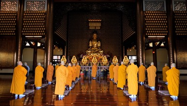 [TRỰC TUYẾN] Trì tụng kinh Phổ Môn từ Hạ trường cấm túc an cư chùa Huê Nghiêm