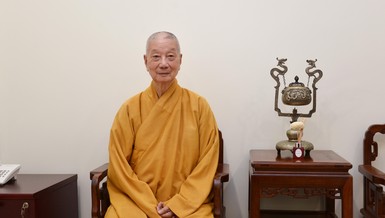[Trực tuyến] Trưởng lão Hòa thượng Thích Trí Quảng khai thị đầu năm: Mùa xuân của người tu