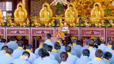 [TRỰC TUYẾN] Hòa thượng Thích Lệ Trang thuyết giảng về Quy y Tam bảo và 5 giới căn bản