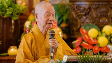 [TRỰC TIẾP] Đức Quyền pháp chủ GHPGVN khai thị trong Hộ quốc Nhân vương đại trai đàn