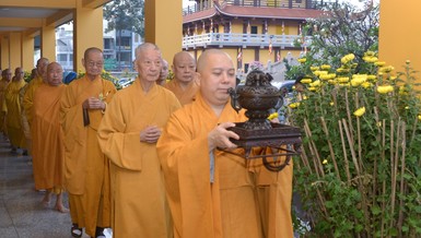 Trưởng lão Hòa thượng Thích Trí Quảng, Đệ tứ Pháp chủ GHPGVN quang lâm Việt Nam Quốc Tự sáng mùng 6 Tết Quý Mão (2023) - Ảnh: Bảo Toàn/BGN