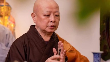 [Video] Hoà thượng Thích Lệ Trang trả lời những câu hỏi liên quan nghi lễ Phật giáo miền Nam 