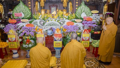 Pháp tướng Trưởng lão Hòa thượng Thích Bửu Huệ tại tổ đường chùa Huệ Nghiêm - Ảnh: Đăng Huy