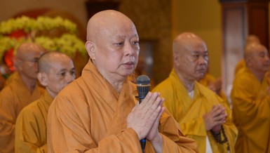 [TRỰC TUYẾN] Hòa thượng Thích Lệ Trang thuyết giảng: "Chuyển hóa tự thân"