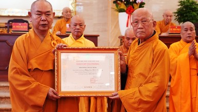[Video] GHPGVN TP.HCM trao Giáo chỉ tấn phong giáo phẩm của Đức Pháp chủ và những Phật sự khác
