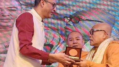 Hòa thượng Thích Giác Toàn tham dự Lễ kỷ niệm 75 năm thành lập Nava Nalanda Mahavihara (Ấn Độ) và đặt đá xây dựng Hội trường Thích Minh Châu do Viện Nghiên cứu Phật học VN chủ trương và tài trợ 