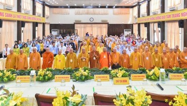 Nghi thức tại Đại hội đại biểu Phật giáo thành phố Vũng Tàu lần thứ VII nhiệm kỳ 2021-2026