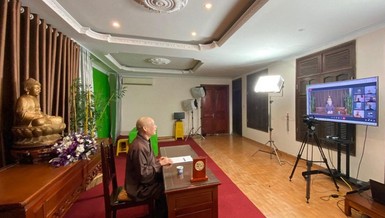 Hòa thượng Thích Bảo Nghiêm, Phó Chủ tịch HĐTS, Trưởng ban Hoằng pháp Trung ương chủ trì buổi họp -Ảnh: MN