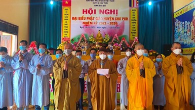 Tân Ban Trị sự huyện Chư Pưh ra mắt và phát biểu nhận nhiệm vụ