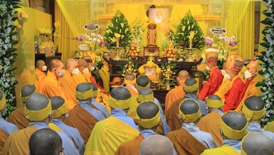 Lễ truy điệu và cung thỉnh kim quan Ni trưởng Thích nữ Hạnh Nghiêm 