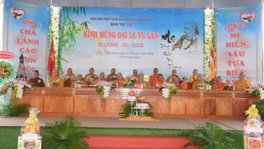 Chư tôn đức chứng minh Đại lễ Vu lan