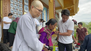 Chia sẻ trong Tết Quý Mão