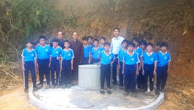 Ban Trị sự Phật giáo H.Đắk Glong đã bàn giao tặng giếng nước sạch 