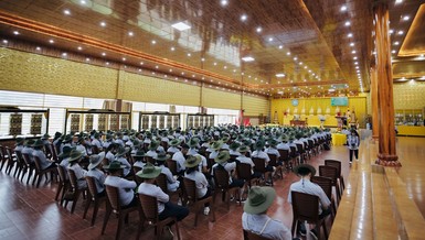 Khai mạc trại huấn luyện Huynh trưởng Lộc Uyển XIV - A Dục IX giai đoạn 1 tại chùa Vạn Phật