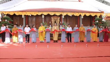 Cắt băng khánh thành ngôi đại hùng bảo điện chùa Trung, TP.Sông Công