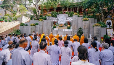 Khóa lễ vía Đức Quán Âm trang nghiêm tại chùa Hải Vân