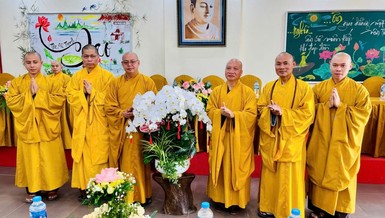 Tăng Ni giảng sinh Lớp cao cấp giảng sư khu vực phía Bắc tổ chức Ngày nhà giáo Việt Nam (20-11) 