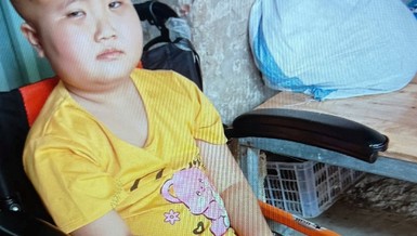 Mở rộng lòng từ: Giúp cháu Trâm bị bệnh u não