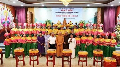 Câu lạc bộ Phật tử Quán Sứ đã tổ chức Kỷ niệm 100 năm Ngày Báo chí Cách mạng Việt Nam và ra mắt Đội Trống hội nghi lễ Quán Sứ