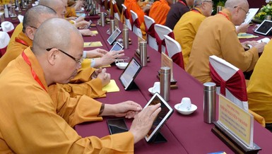 Lần đầu tiên Giáo hội thử nghiệm thực hiện hội nghị không giấy