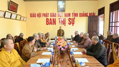 Ban Trị sự GHPGVN tỉnh họp thường kỳ tại Văn phòng 2 - chùa Huệ Chiếu (P.Kon Tum) 