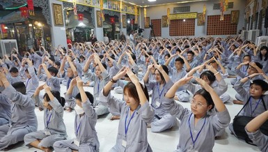 Khóa tu mùa hè tại chùa Hoằng Linh bế mạc - Ảnh: N.Danh