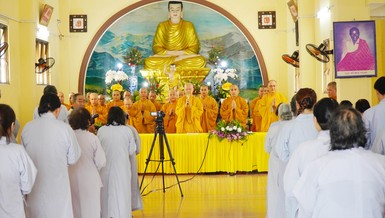 Khai giảng khóa tu mùa hạ tại chùa Phật Đà (Q.3, TP.HCM)
