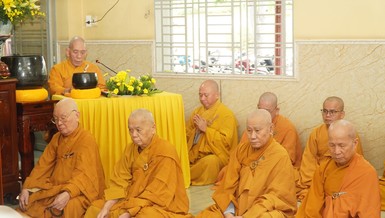 Thượng tọa Thích Giác Trí, đại vị trùng tuyên Bồ-tát giới