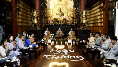 Buổi phổ trà và chia sẻ pháp thoại tại chùa Long Phước (Q.Bình Thạnh, TP.HCM) - Ảnh: H.Ý/BGN