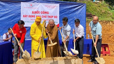 Lễ động thổ xây dựng nhà Chữ thập đỏ tại thôn Trà Xanh, xã Trà Lâm, H.Trà Bồng, Quảng Ngãi