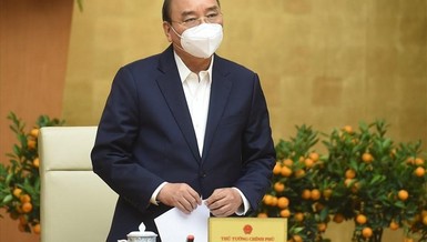 Thủ tướng Nguyễn Xuân Phúc chủ trì cuộc họp Thường trực Chính phủ về phòng chống Covid-19. Ảnh: VGP/Quang Hiếu